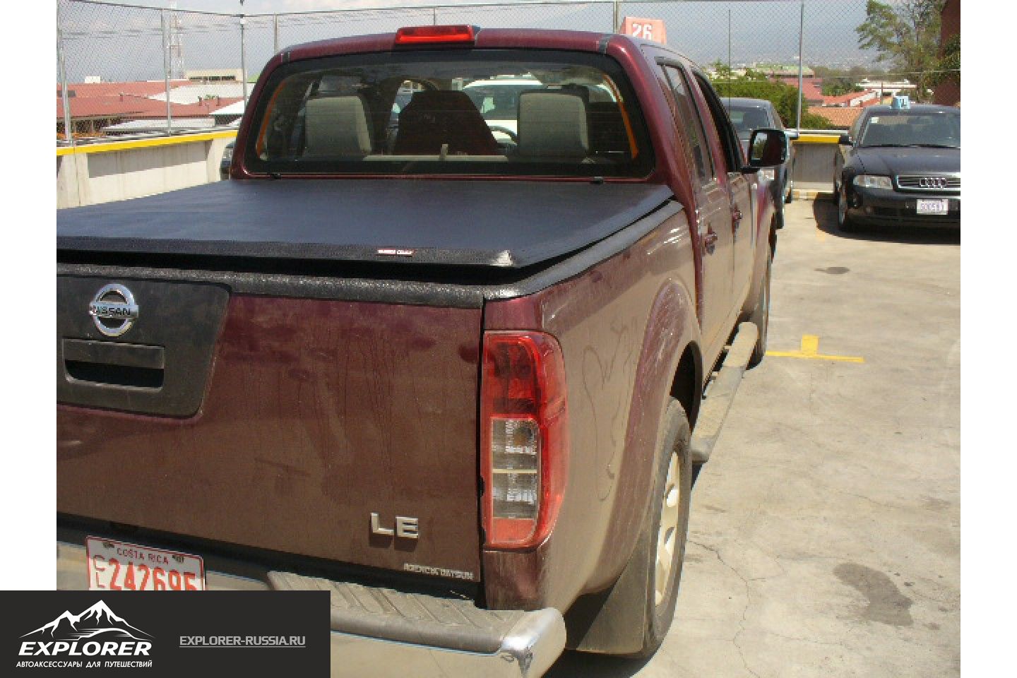 Крышка кузова пикапа, трехсекционная виниловая, NISSAN NAVARA, 2005-н.в.