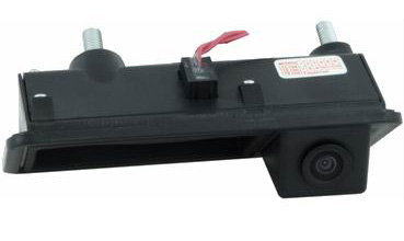 Камера заднего вида в штатное место INCAR VDC-089 VW Golf V, Passat B6, Jetta, CC, Touran, Multivan, Transporter,
