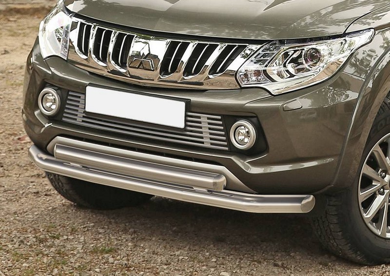 Решетка радиатора d10 RIVAL на Mitsubishi L200 2015 - 2017 (Арт. G.4002.001)