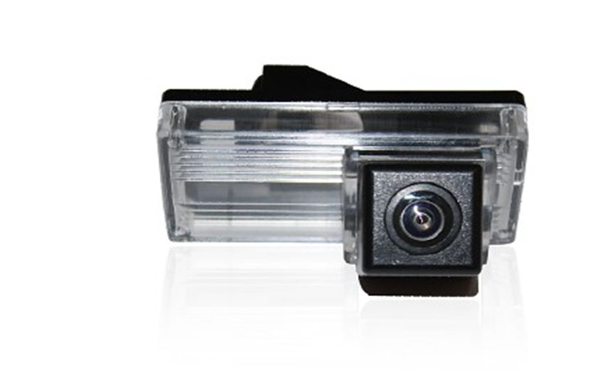 Камера заднего вида в штатное место Letrun 0168 Toyota Land Cruiser 100,200 Toyota Land Cruiser Prado 120, Lexus GX 470 CCD