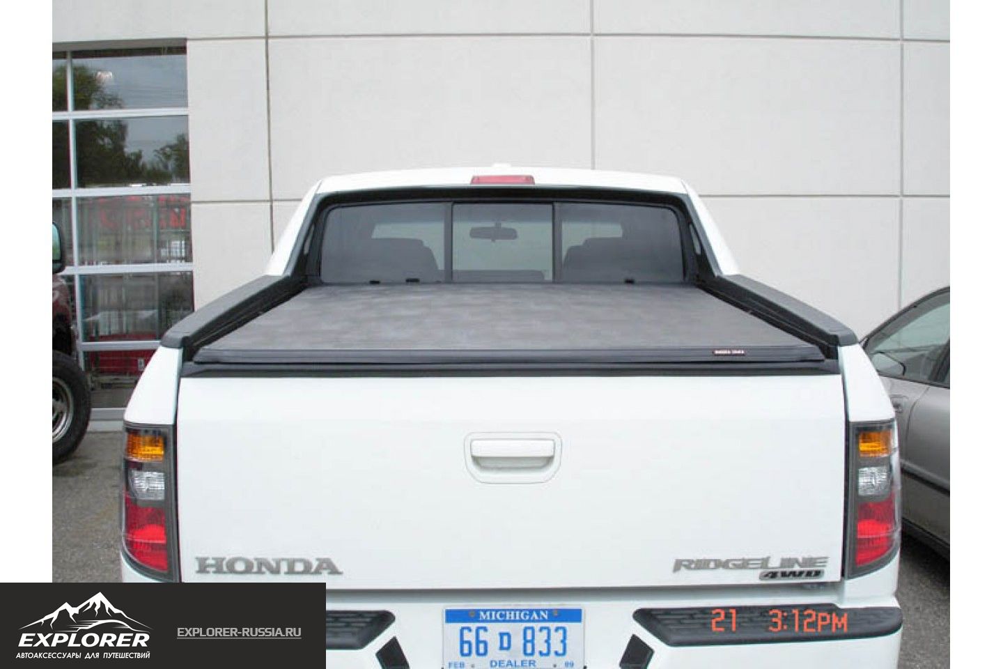 Крышка кузова пикапа, трехсекционная виниловая, HONDA RIDGELINE, 2005-н.в.